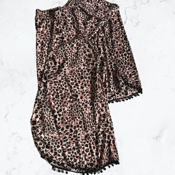 Time and Tru Women's Leopard Print Tulip Trim Pants Cover Up Size 1X (16W-18W) - Picture 4 of 4